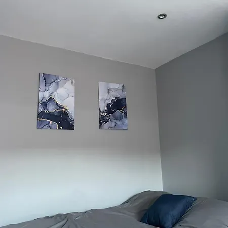 Spacious 3 Bedroom House Near Centre Leeds (West Yorkshire)